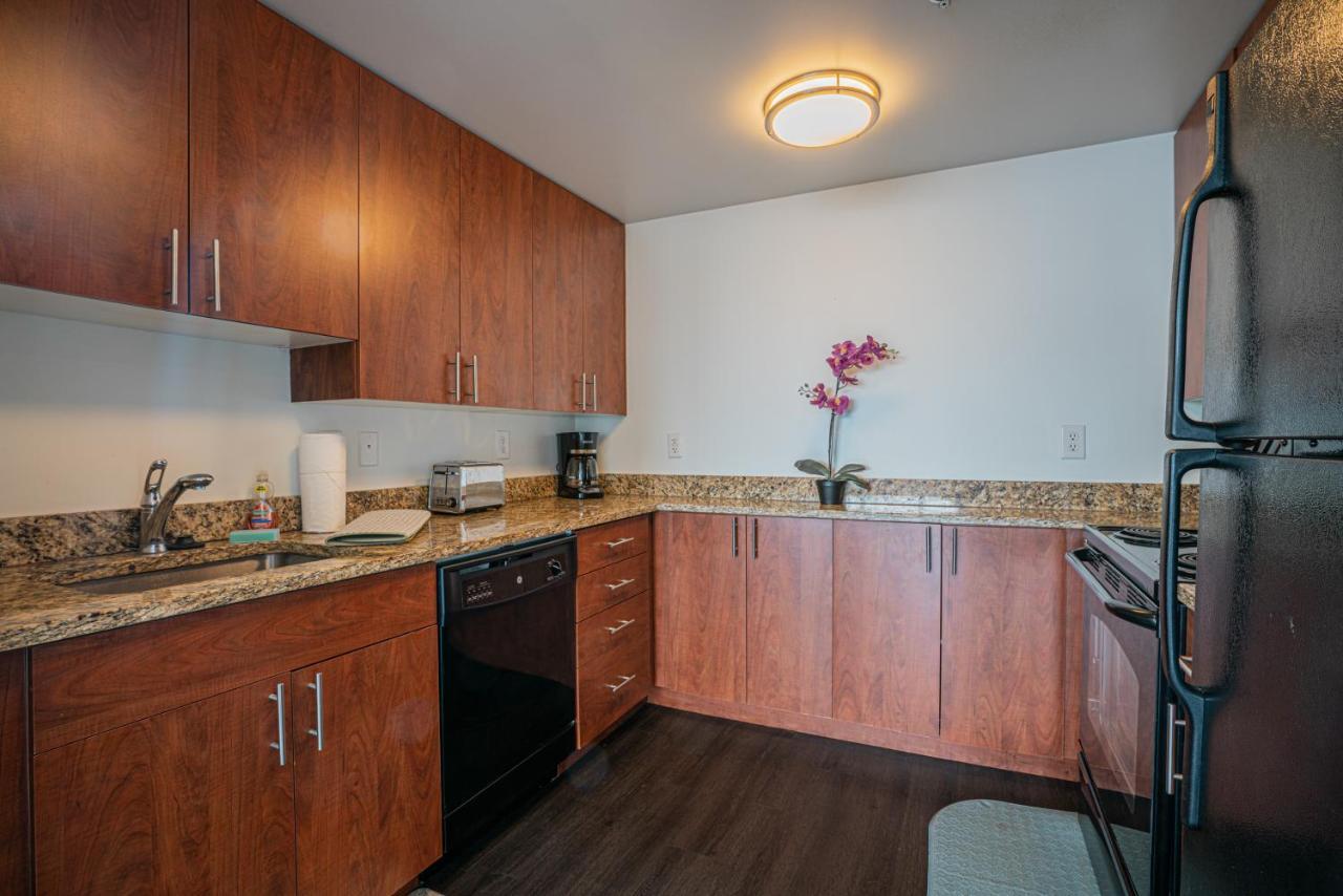 Heaven On Baltimore Downtown Fully Furnished Apartments ภายนอก รูปภาพ